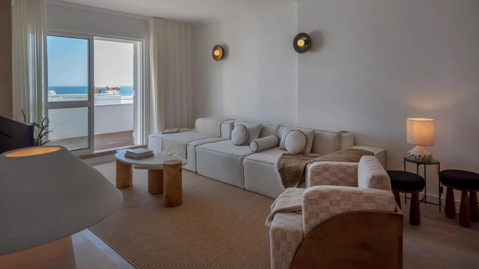 Villas D'Agua Beachfront Olhos de Agua  4*, Olhos de Agua (Albufeira)